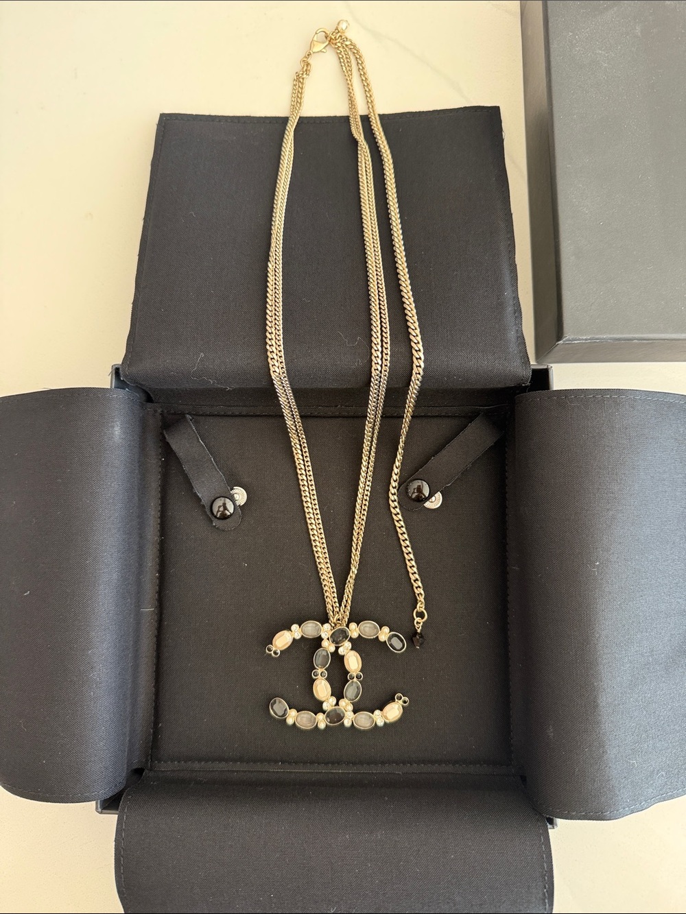 CHANEL Vintage Statement Necklace